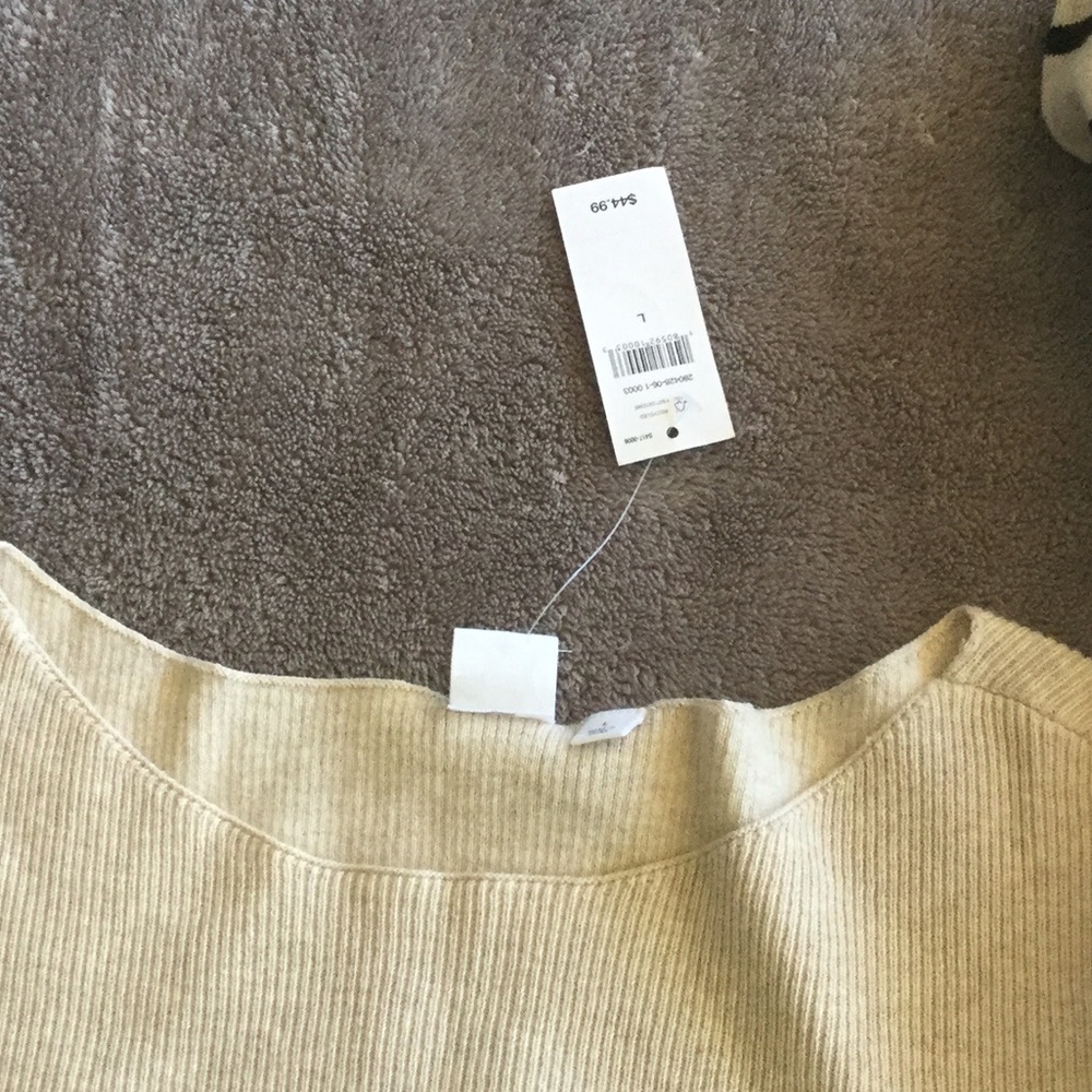 GAP light Sweater - Picture 2 of 5